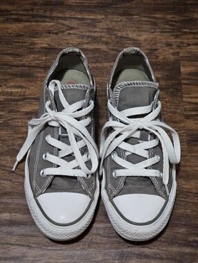 Converse Low-Top Sneakers in Gray with White Trim